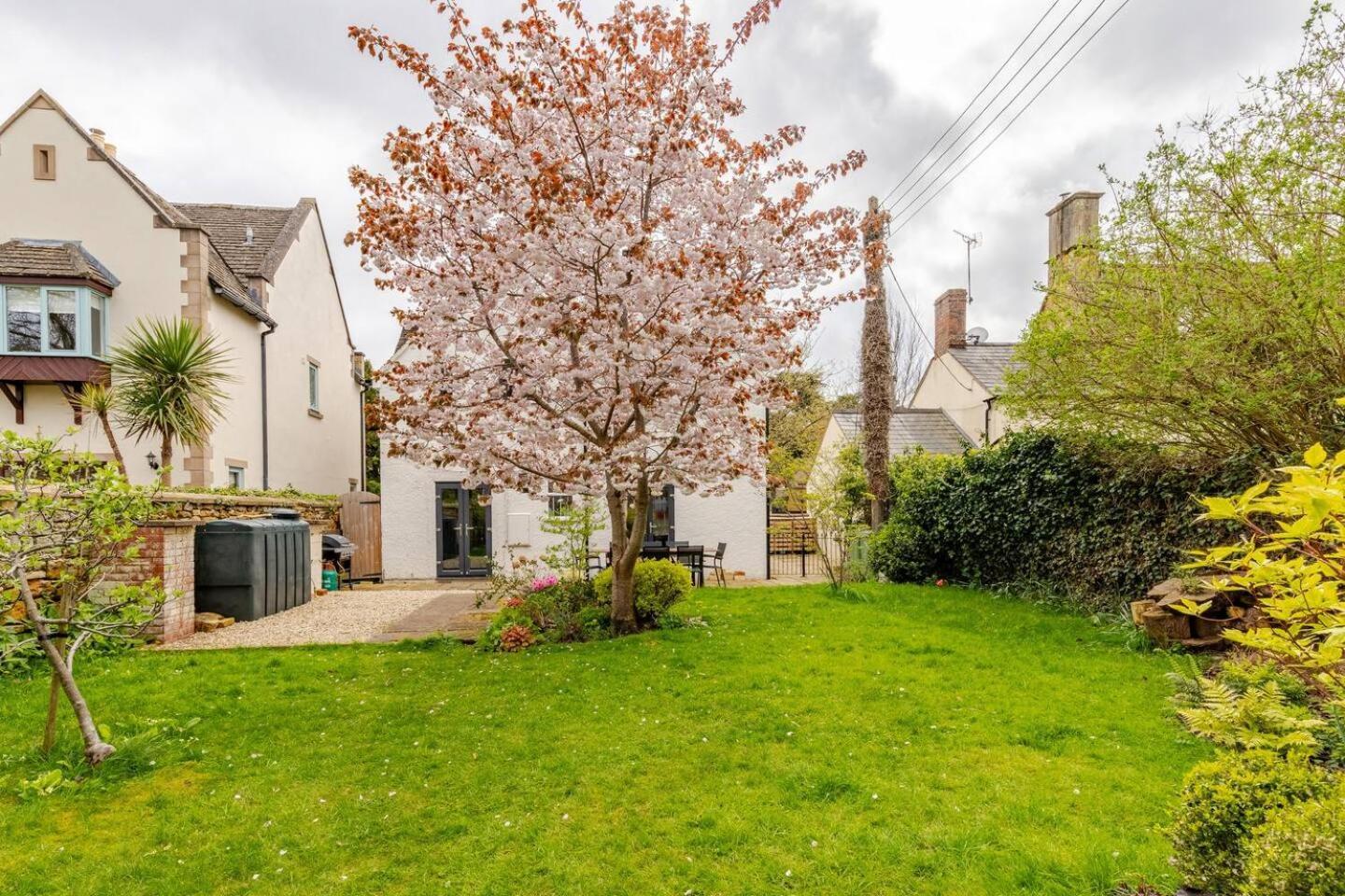 Vila The Old Bank Beautiful Cotswold House With Huge Garden Mickleton  Exteriér fotografie